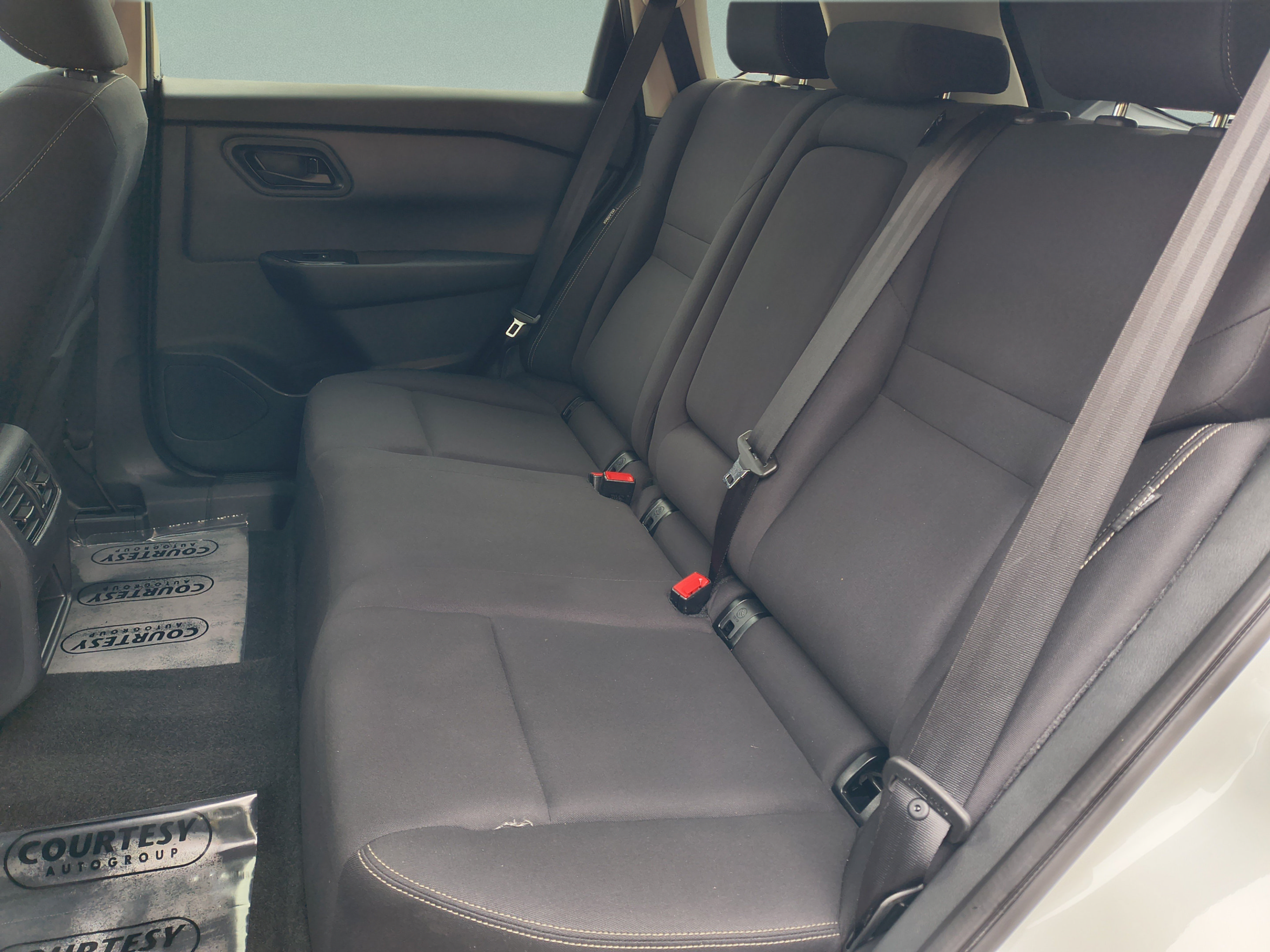 Certified 2024 Nissan Rogue S FWD image 18