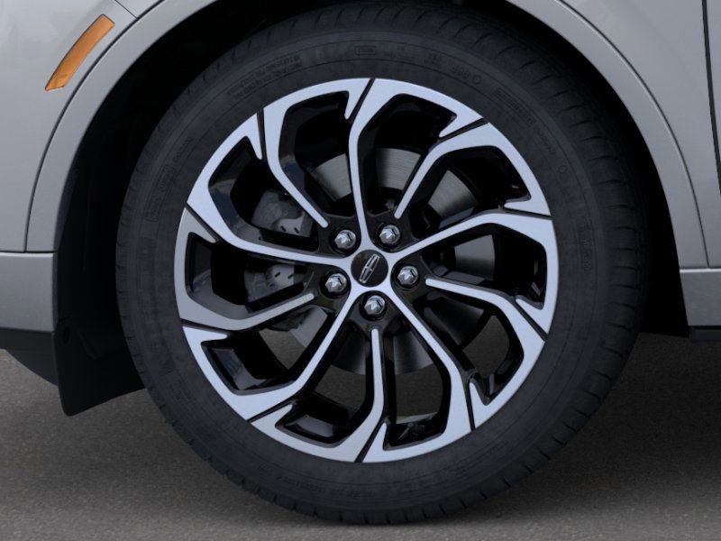 New 2026 Lincoln Nautilus Reserve AWD/4WD image 19