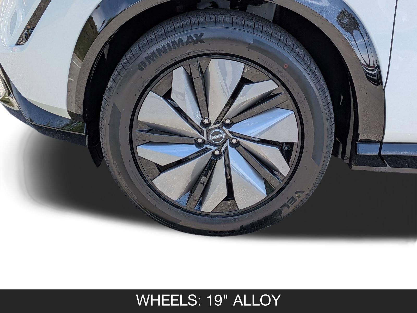 Used 2023 Nissan Ariya FWD image 11