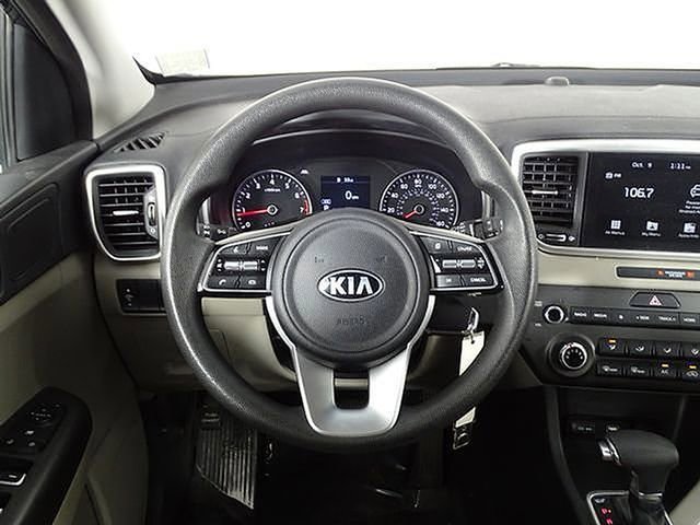 Used 2022 Kia Sportage LX image 22
