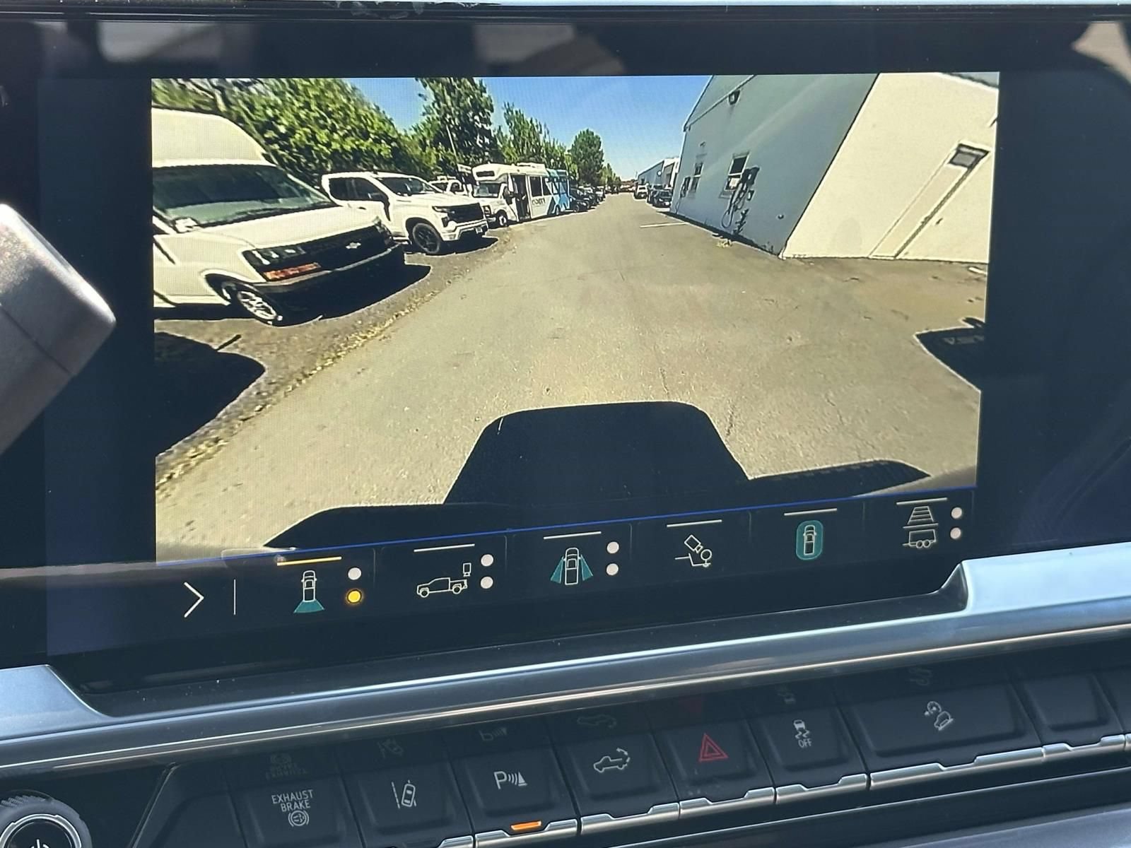 New 2026 Chevrolet Silverado 2500 High Country w/ High Country Premium Package AWD/4WD image 11