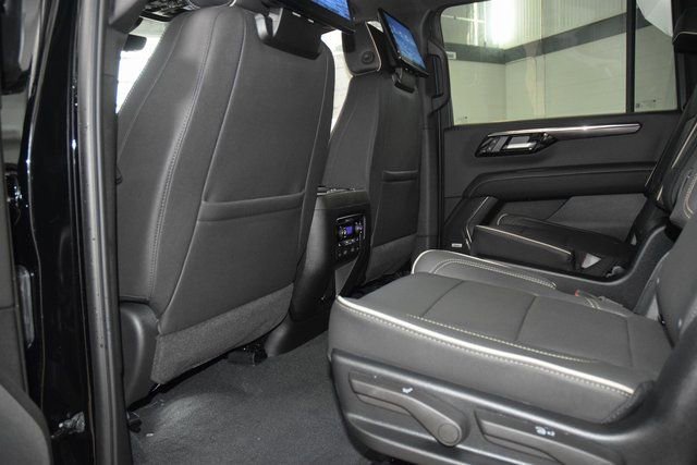 New 2026 Chevrolet Suburban Premier image 42