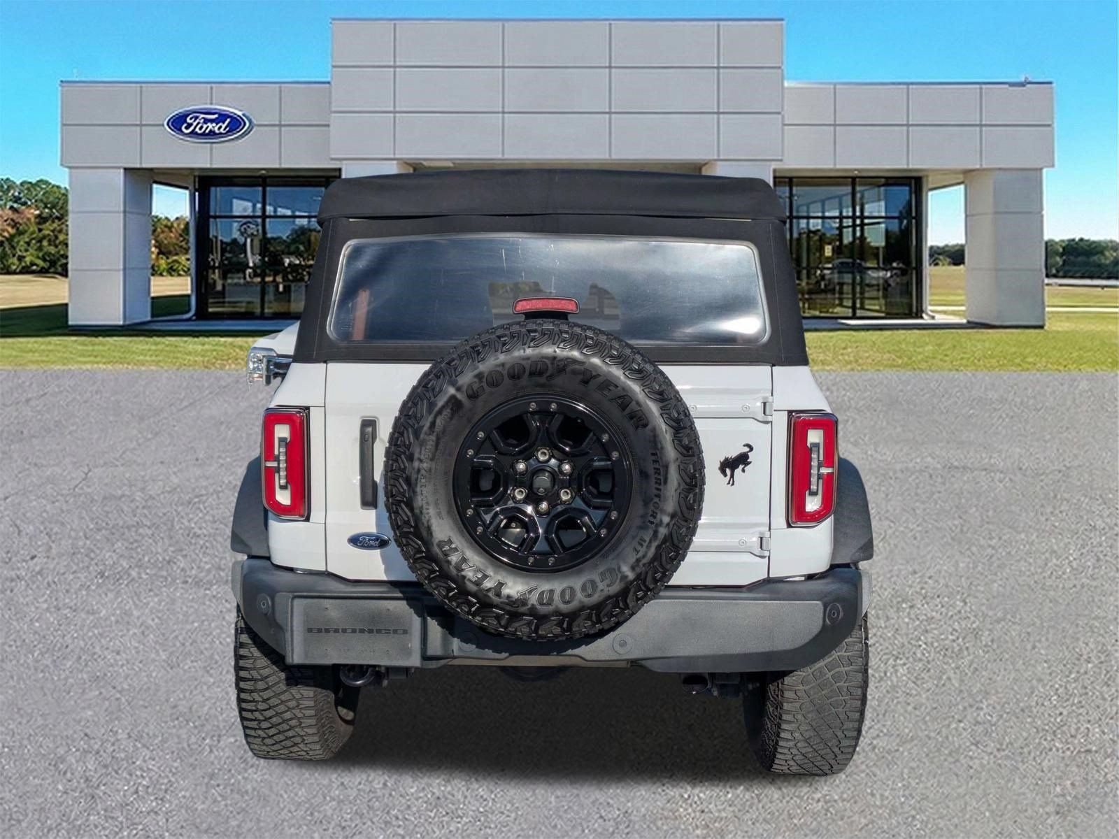 Used 2023 Ford Bronco Wildtrak AWD/4WD image 5