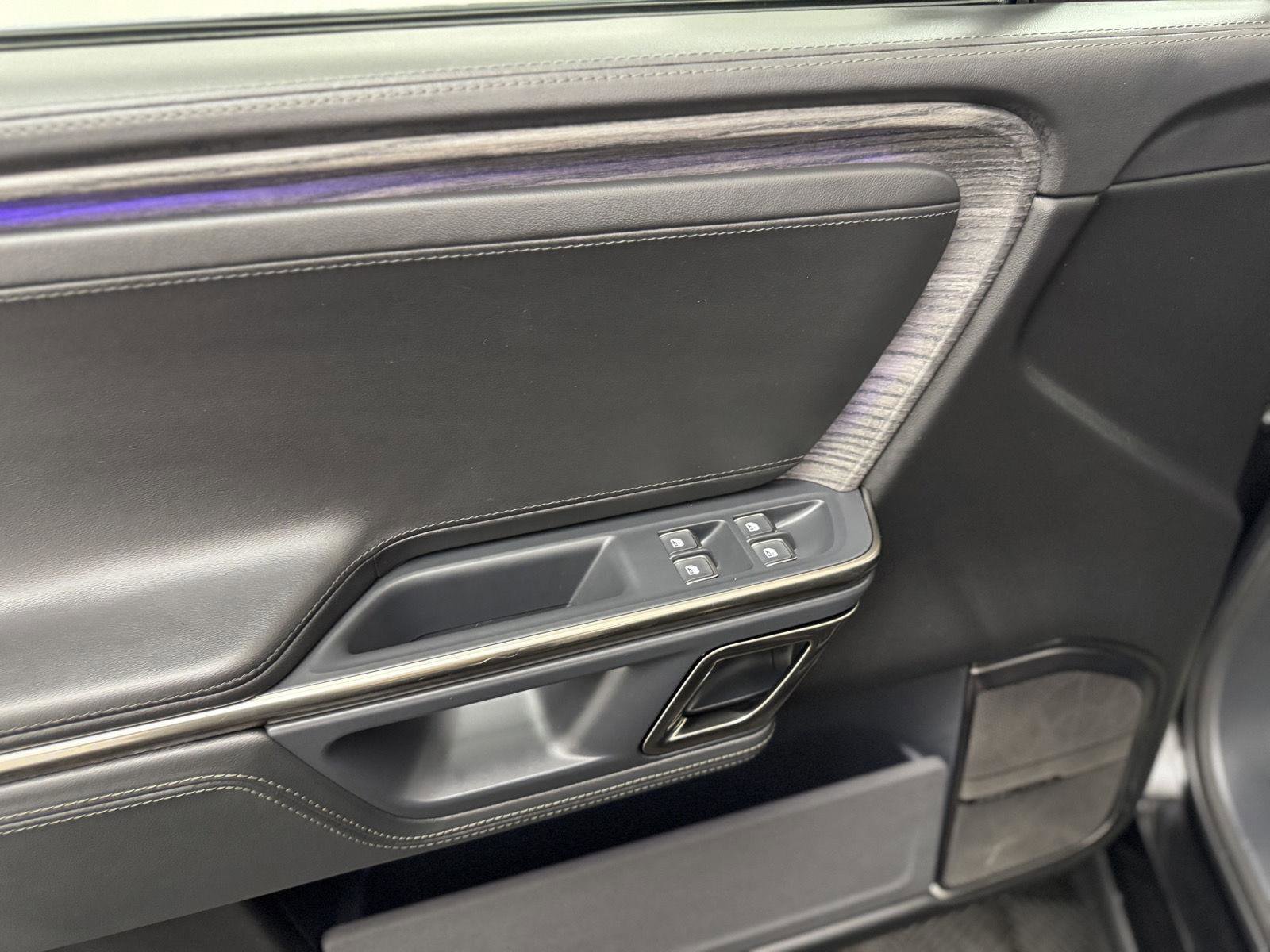 Used 2022 Rivian R1T Adventure image 24