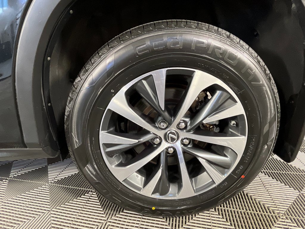 Used 2021 Lexus RX 350 AWD w/ Accessory Package image 17