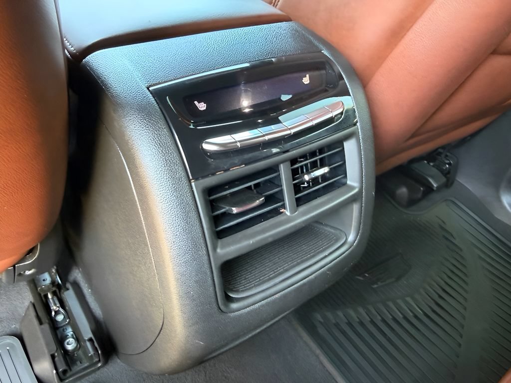 Used 2019 Cadillac XT5 Premium Luxury w/ Driver Assist Package AWD/4WD image 27