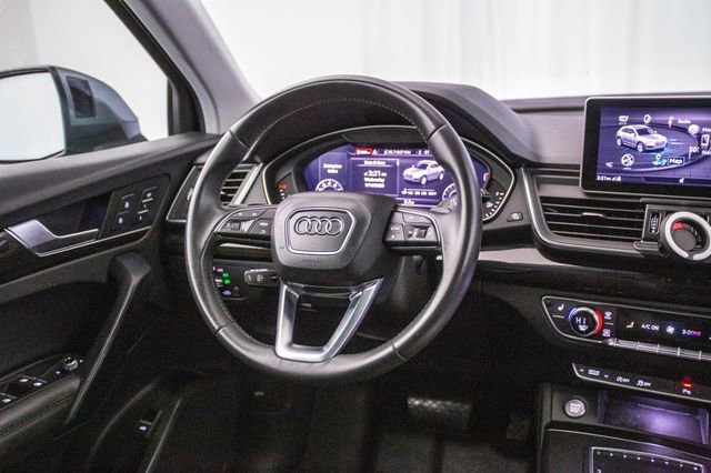 Used 2020 Audi Q5 2.0T Premium Plus w/ Premium Plus Package AWD/4WD image 4