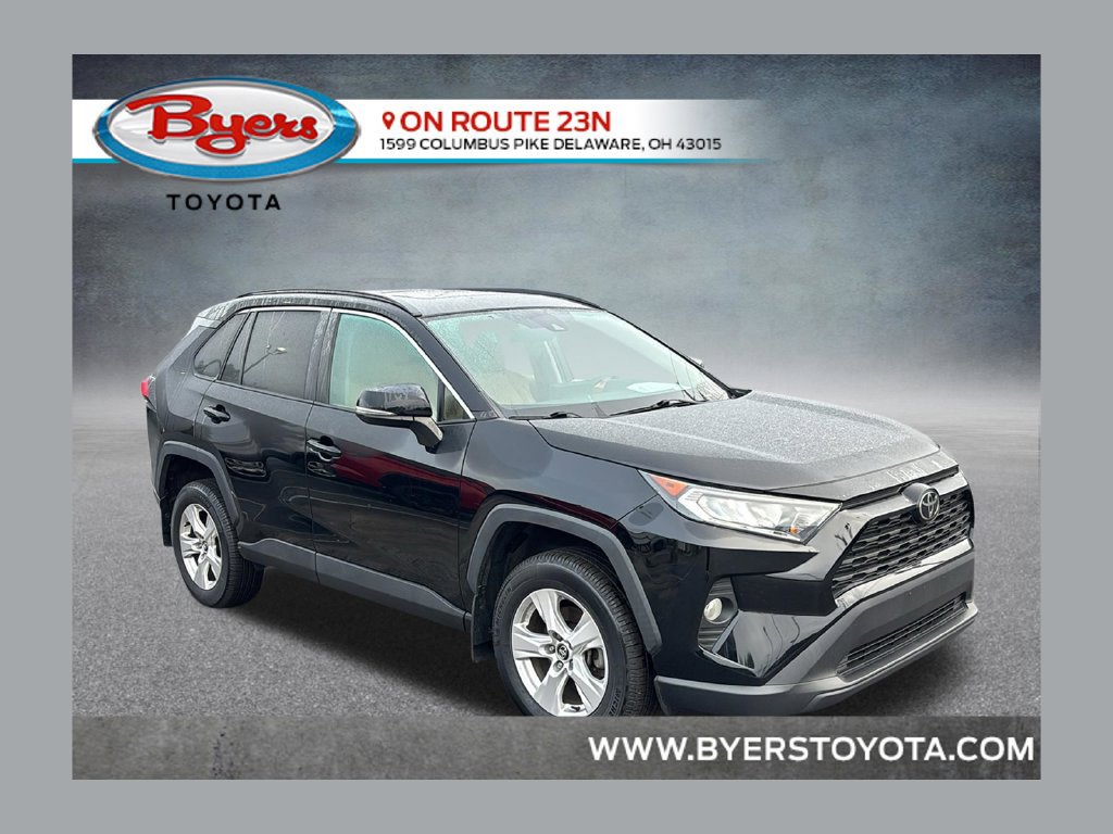 Used 2020 Toyota RAV4 XLE w/ Convenience Package AWD/4WD image 1