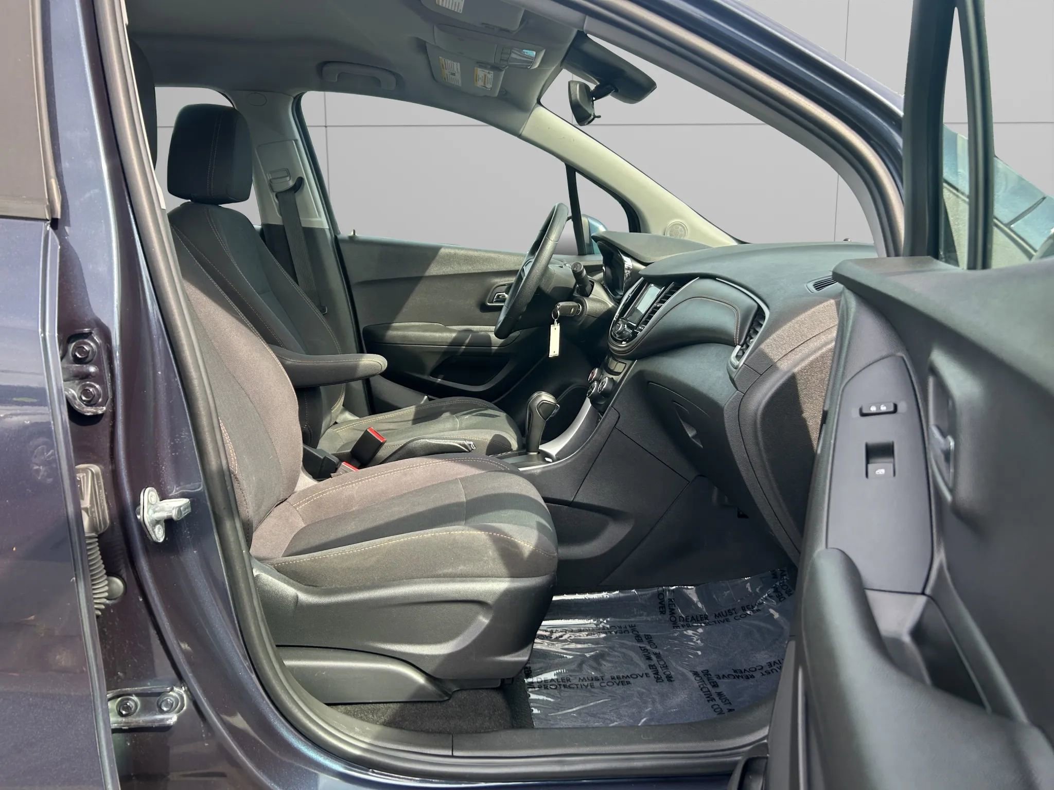 Used 2018 Chevrolet Trax LS image 13