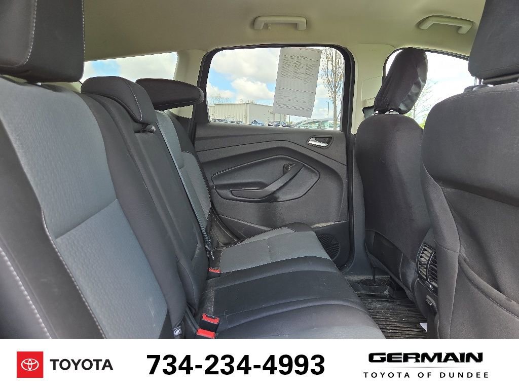 Used 2019 Ford Escape SE FWD image 17
