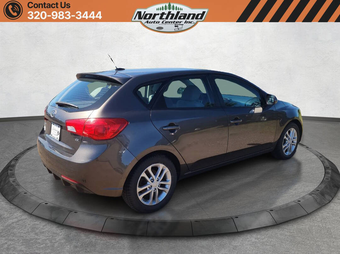 Used 2012 Kia Forte EX FWD image 5
