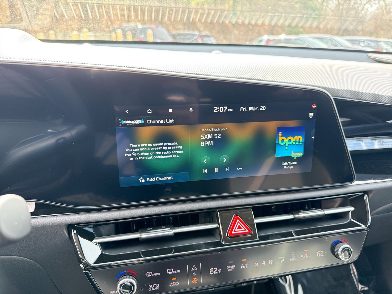New 2025 Kia Niro Wave w/ Wave Preserve Package FWD image 18