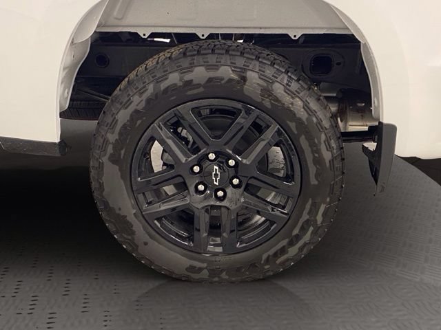 New 2026 Chevrolet Silverado 1500 Custom w/ Turbomax Blackout Package AWD/4WD image 17