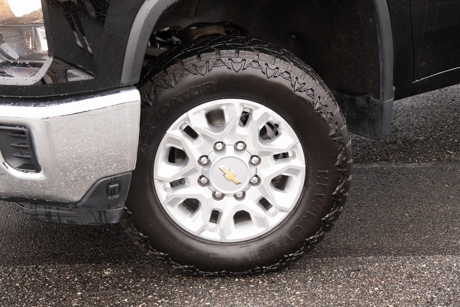 Used 2024 Chevrolet Silverado 3500 LT image 17