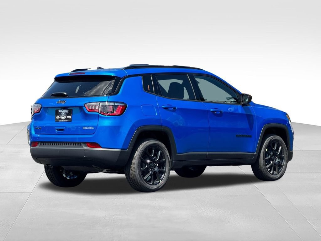 New 2026 Jeep Compass Latitude AWD/4WD image 7