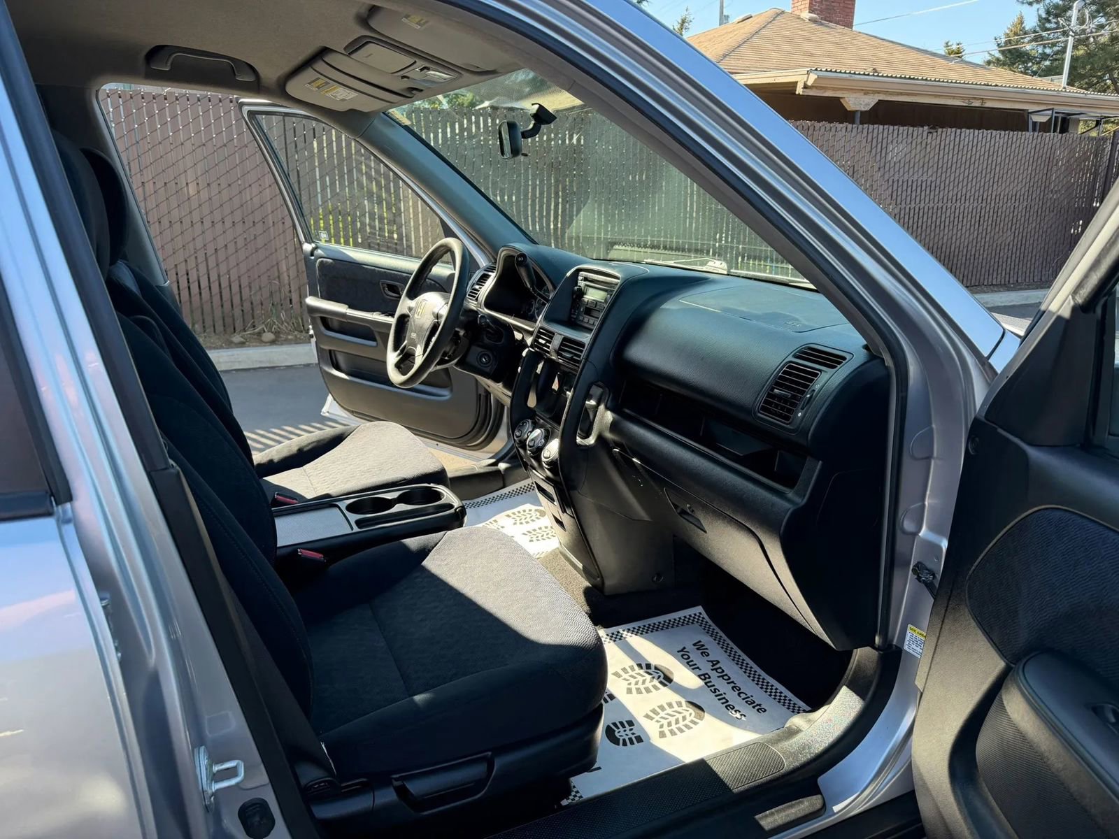 Used 2005 Honda CR-V LX image 13