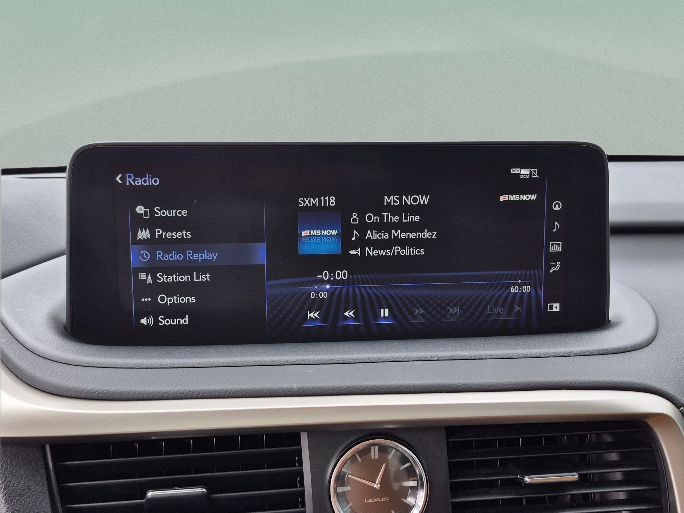 Used 2022 Lexus RX 350 AWD w/ Luxury Package image 27