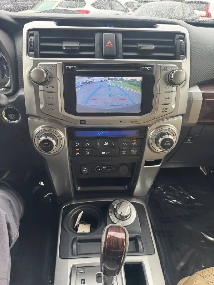 Used 2015 Toyota 4Runner Limited AWD/4WD image 40