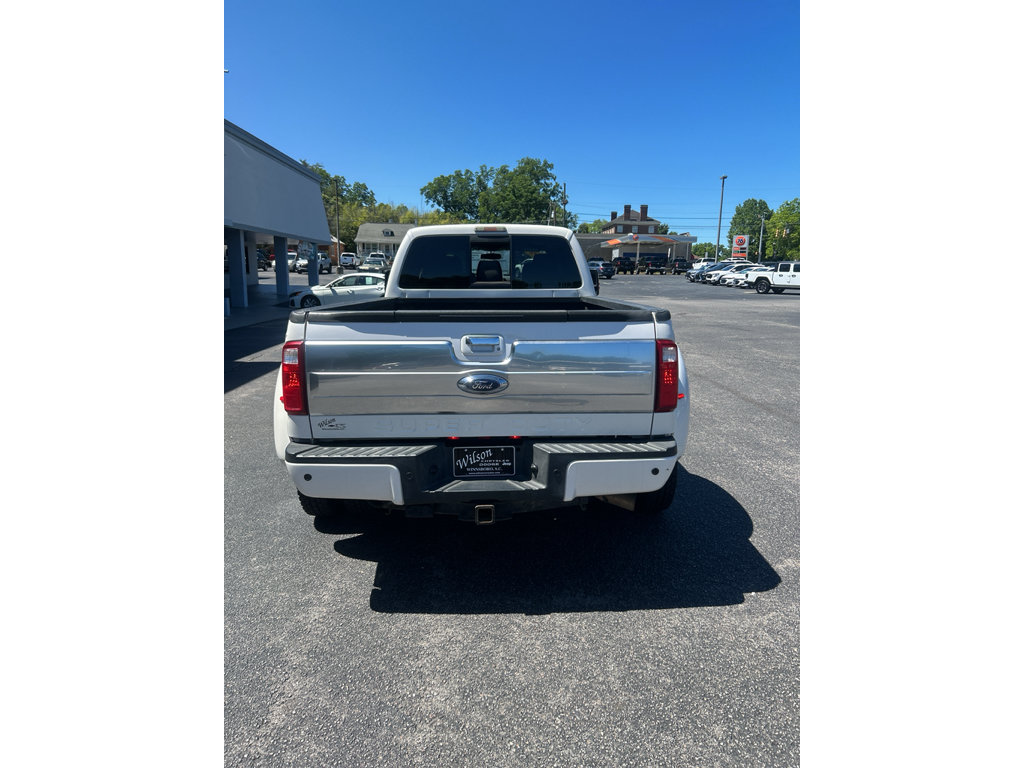 Used 2016 Ford F450 Platinum w/ FX4 Off Road Package AWD/4WD image 5