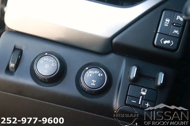 Used 2019 Chevrolet Suburban Premier image 33