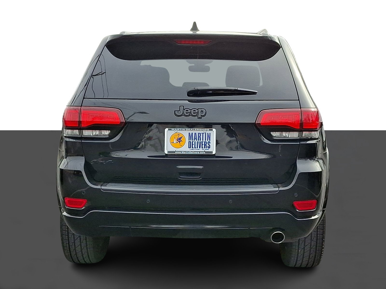 Used 2020 Jeep Grand Cherokee Altitude image 5