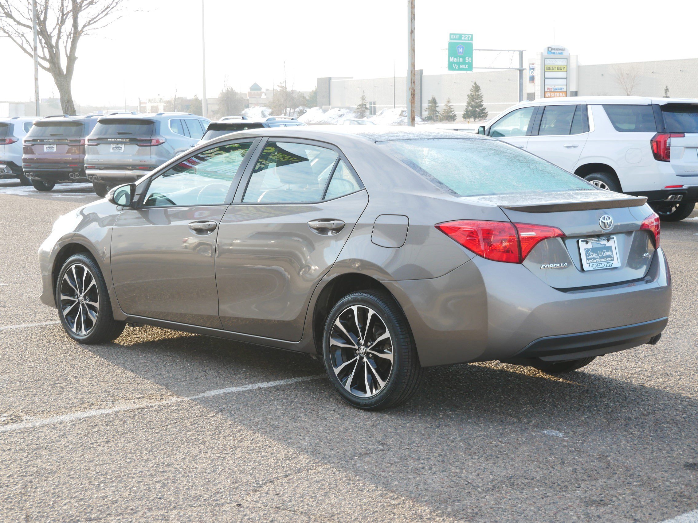 Used 2017 Toyota Corolla SE image 7