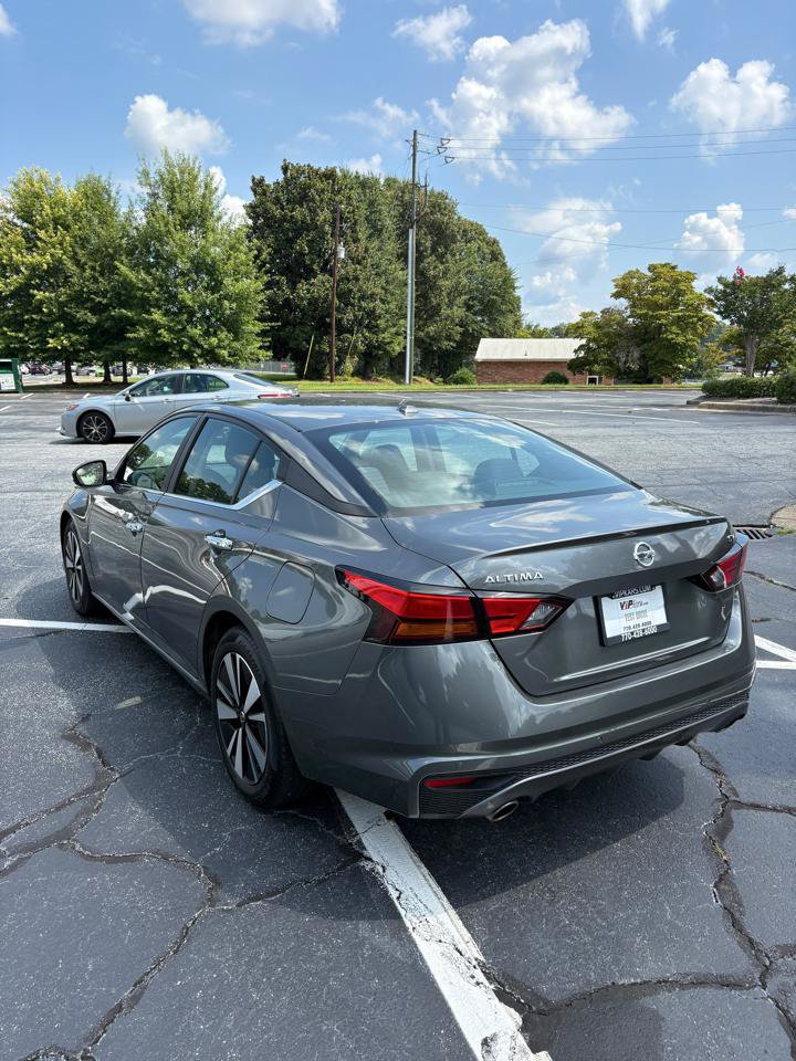 Used 2022 Nissan Altima 2.5 SV w/ SV Premium Package FWD image 7