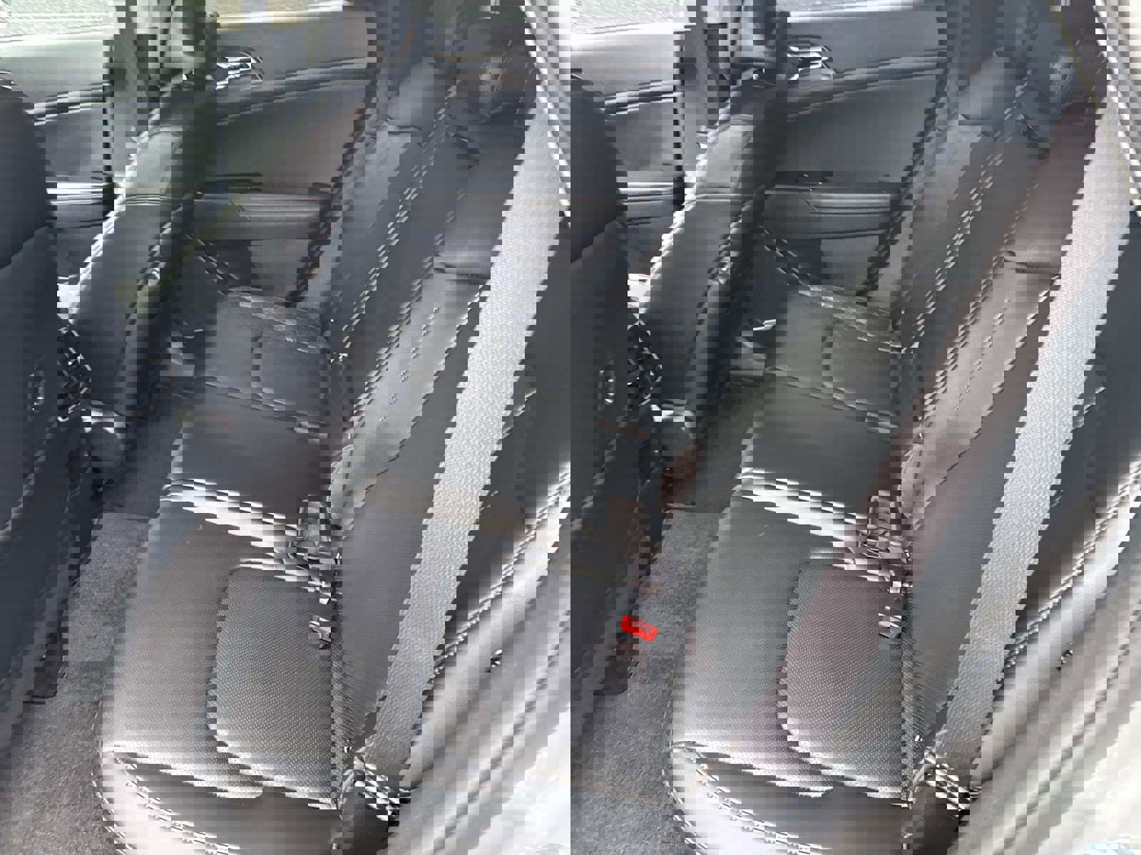 Used 2024 Kia Sportage EX image 14