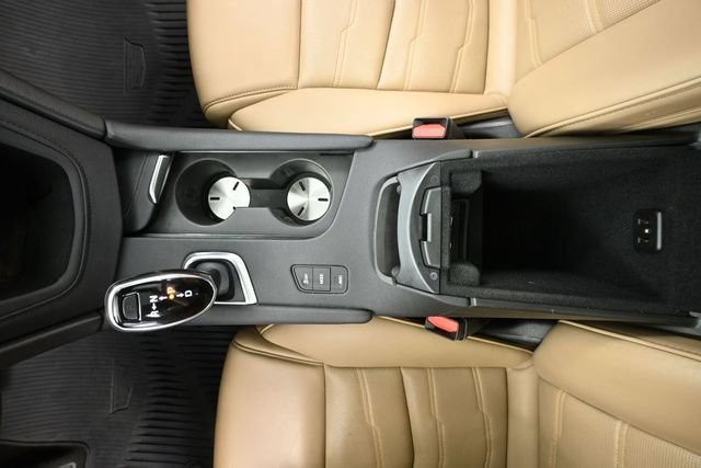 Used 2019 Cadillac XT5 Platinum AWD/4WD image 39
