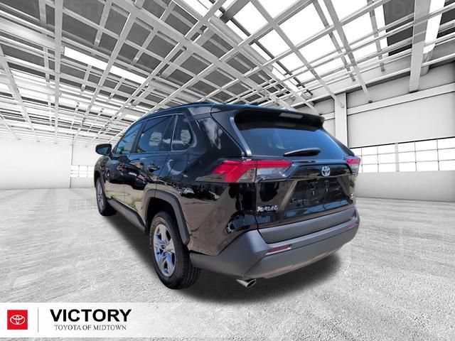 Certified 2025 Toyota RAV4 XLE AWD/4WD image 6