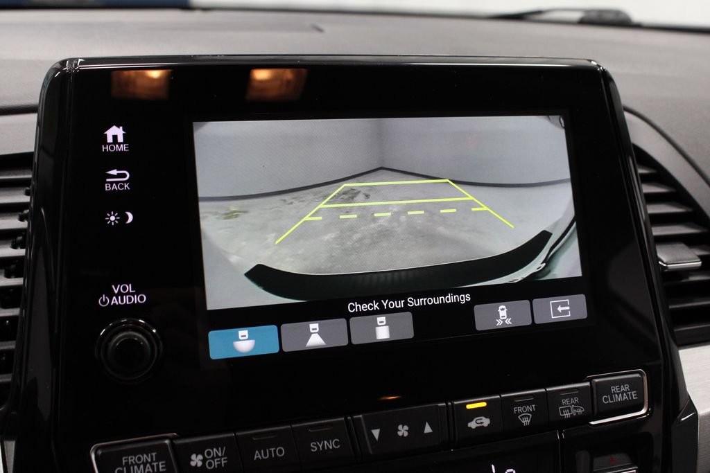 Used 2023 Honda Odyssey Touring image 4