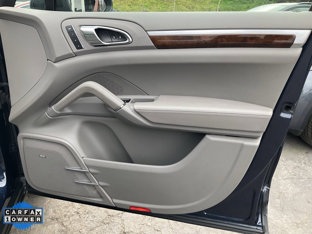 Used 2013 Porsche Cayenne image 66