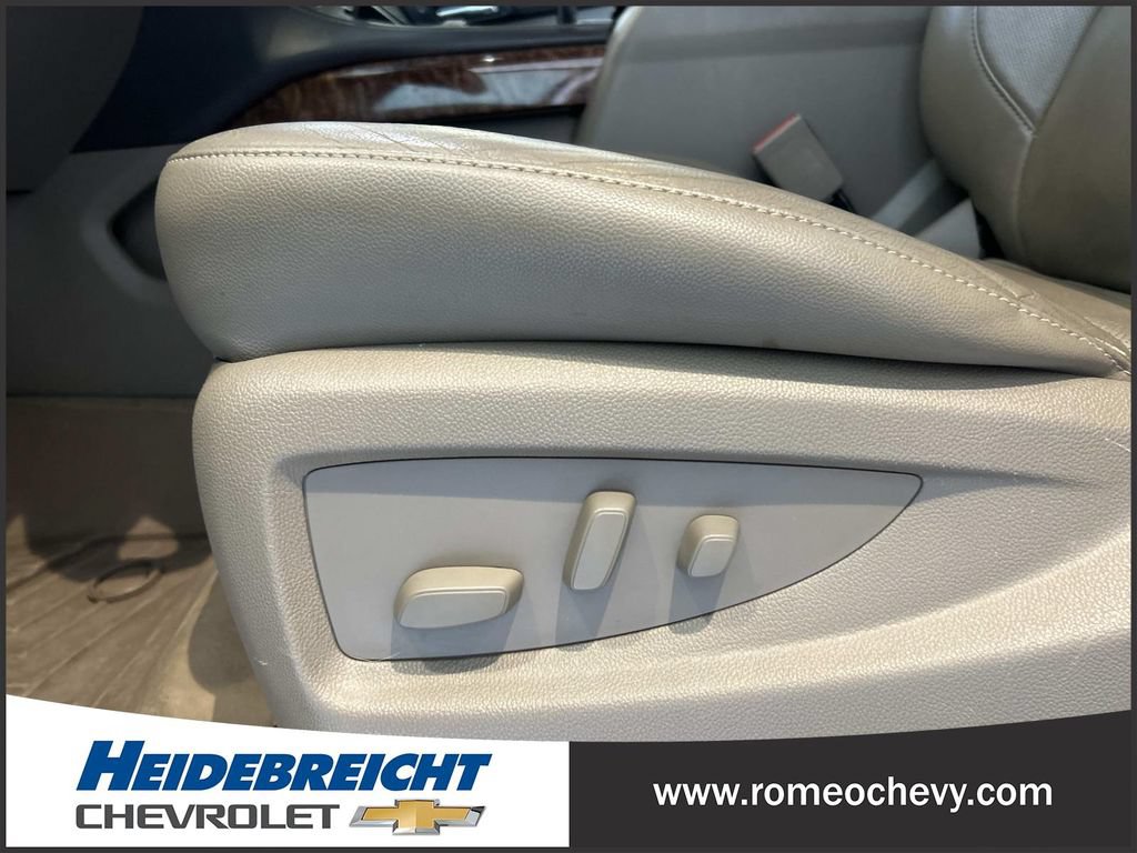Used 2016 Chevrolet Suburban LTZ AWD/4WD image 14