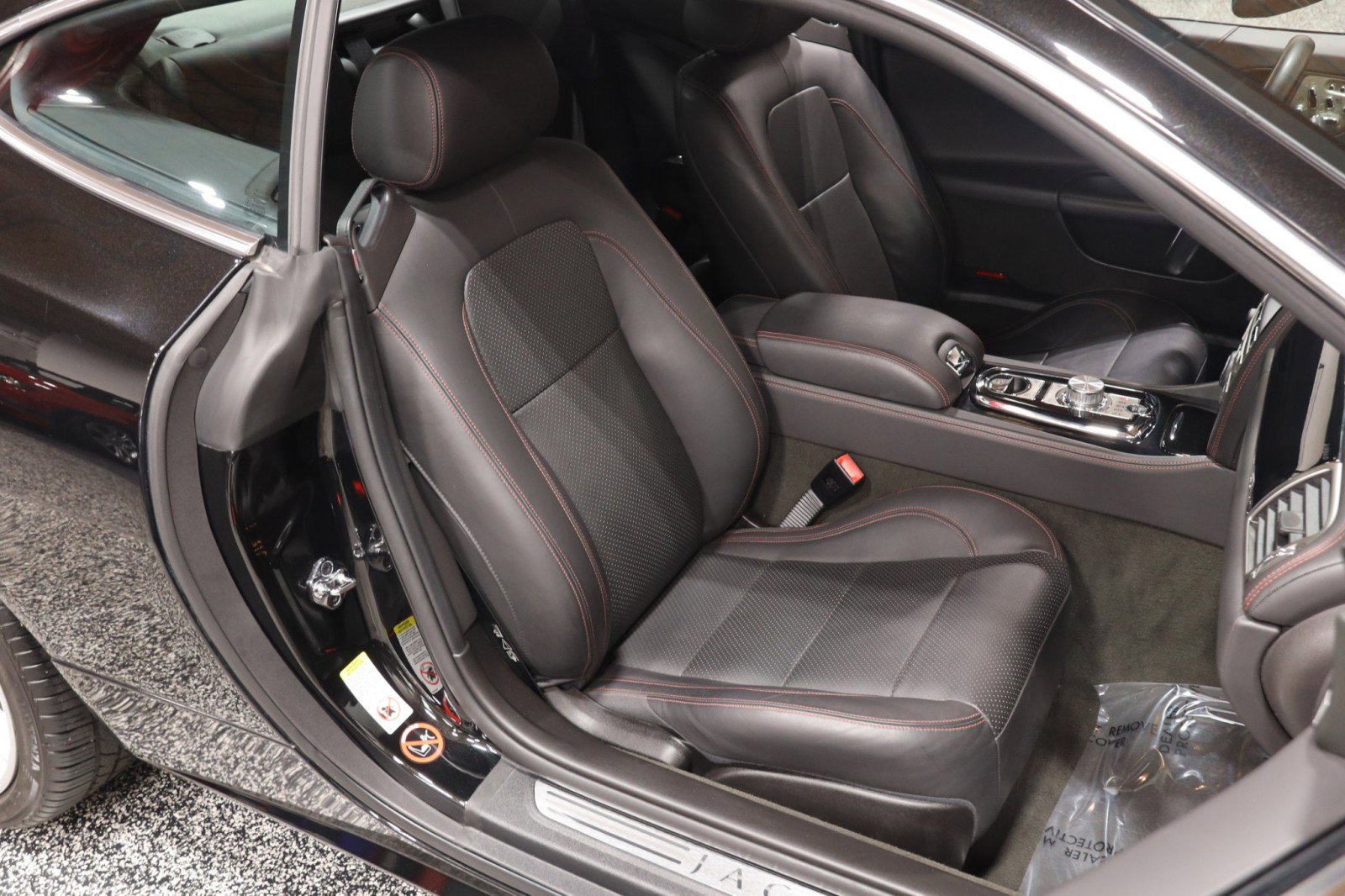 Used 2011 Jaguar XKR R image 42