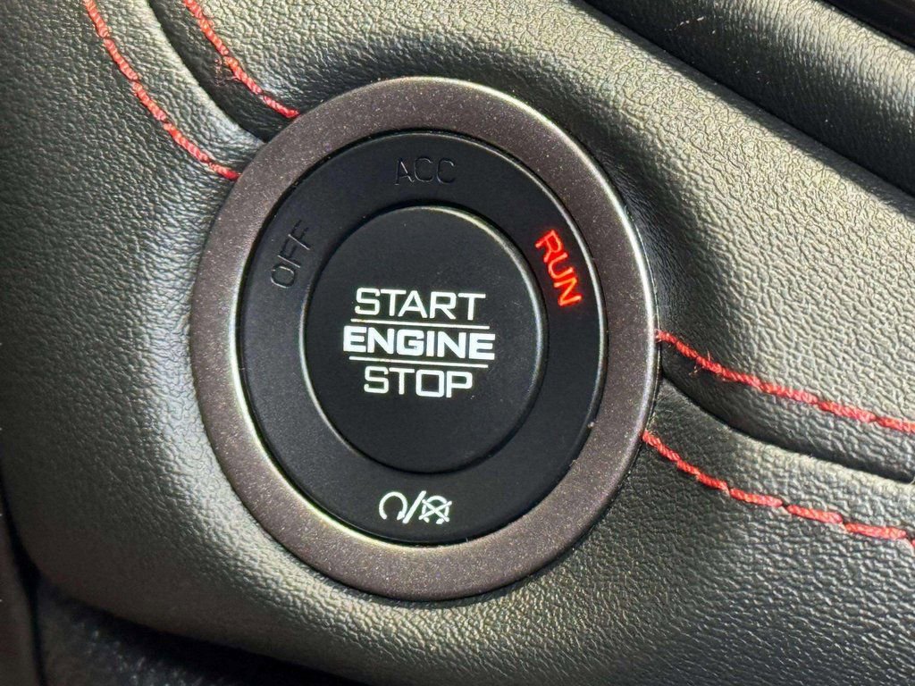 Used 2023 Dodge Durango Citadel image 12