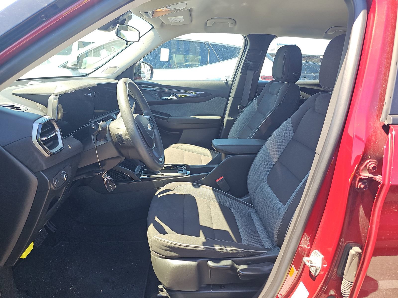 Used 2024 Chevrolet TrailBlazer LS image 13