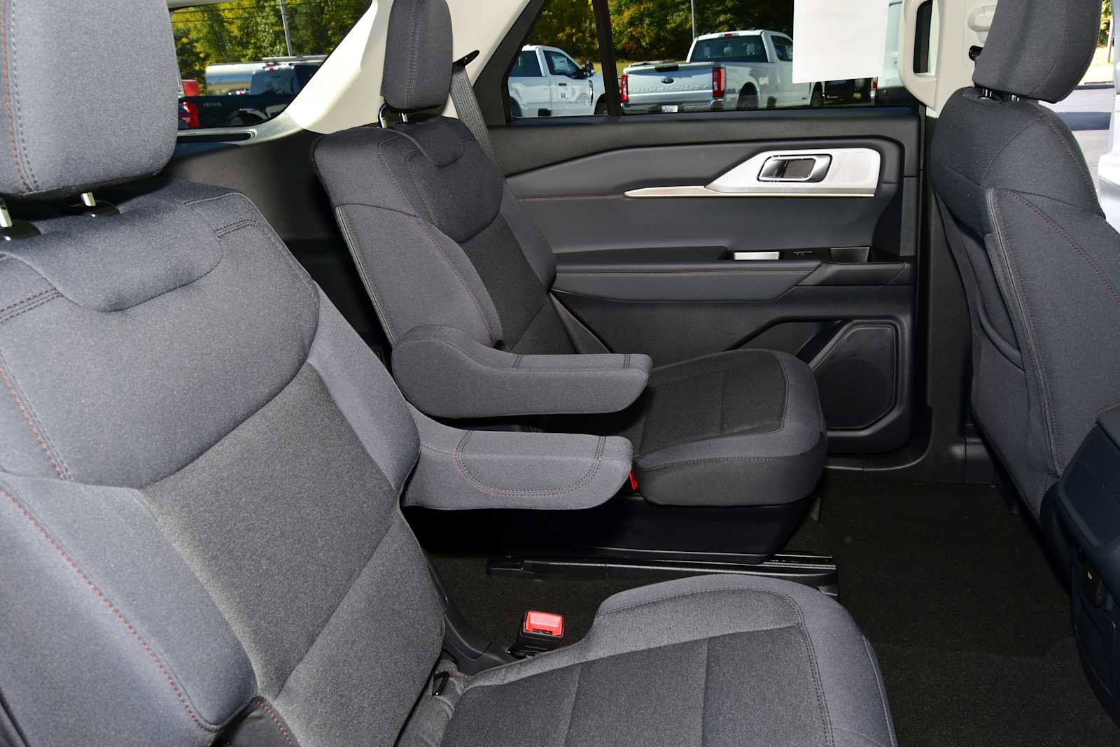 New 2026 Ford Explorer Active image 21