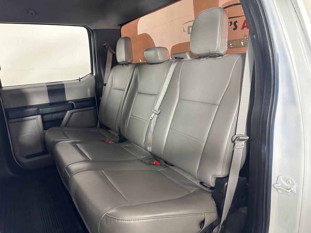 Used 2019 Ford F250 XL w/ Power Equipment Group AWD/4WD image 15