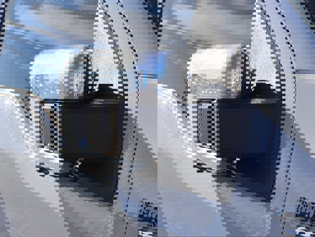 Used 2023 Ford F150 Lariat w/ Equipment Group 502A High image 13