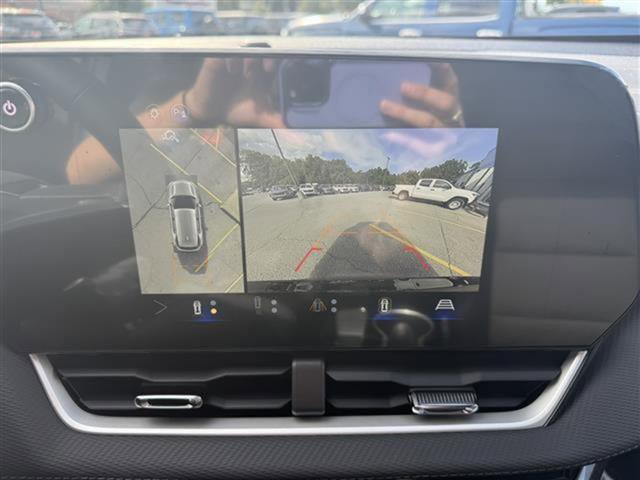 New 2026 Chevrolet Equinox LT w/ Convenience Package II image 22