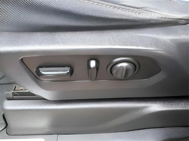 Used 2019 Chevrolet Silverado 1500 LT w/ All-Star Edition image 12