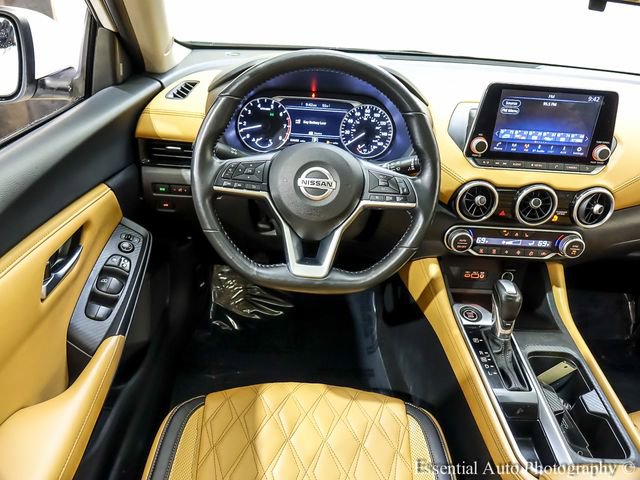 Used 2023 Nissan Sentra SV w/ SV Premium Package image 3