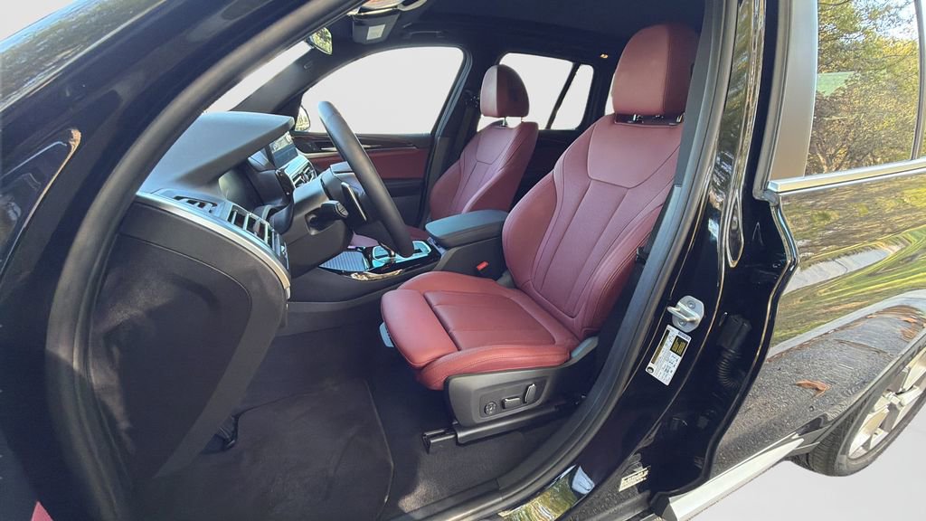 Certified 2024 BMW X3 sDrive30i w/ Convenience Package w/ZPA image 5