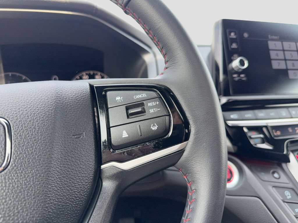 Used 2025 Honda Odyssey Sport-L image 14