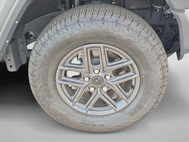 Used 2025 Jeep Wrangler Sport AWD/4WD image 21