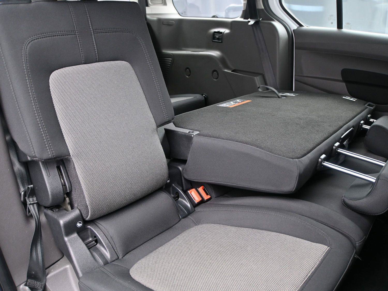 Used 2022 Ford Transit Connect XL image 20