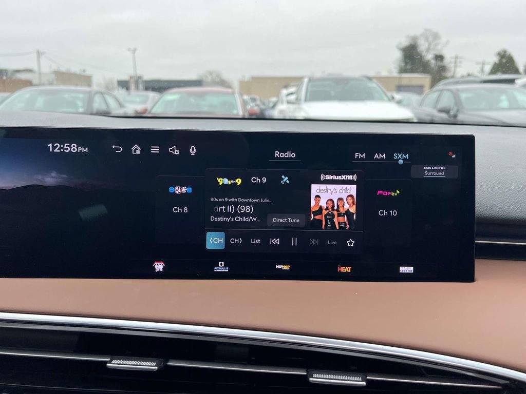 Used 2026 Genesis GV70 2.5T Advanced image 27