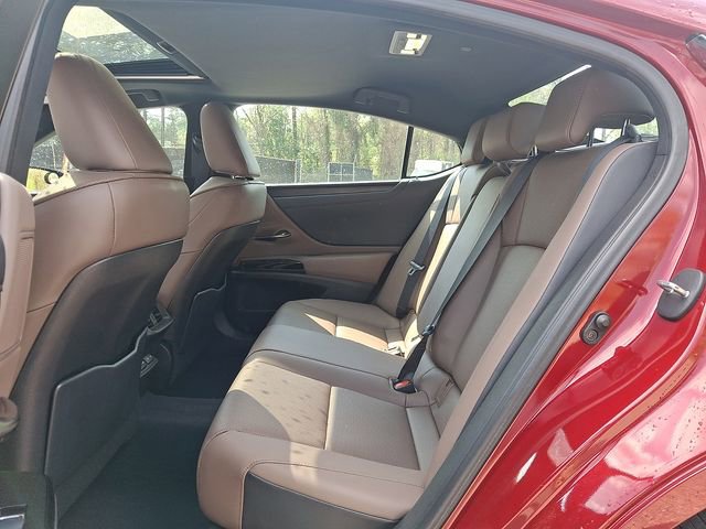 Used 2023 Lexus ES 350 w/ Premium Package image 12