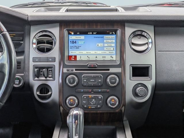 Used 2017 Ford Expedition Platinum RWD image 18