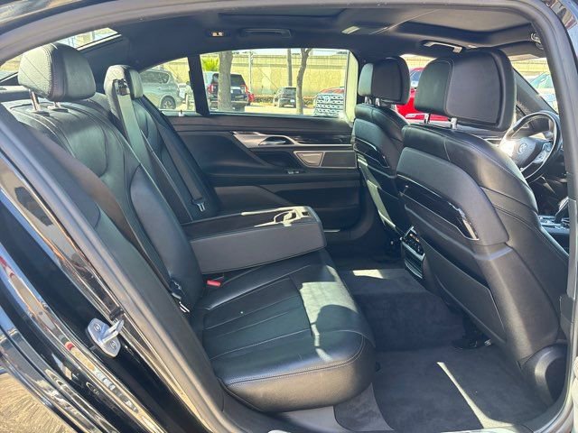 Used 2019 BMW 740e xDrive w/ Executive Package AWD/4WD image 58